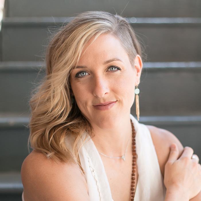 Sarah Nannen Speaker TEDx Speake Author Empowerment Coach